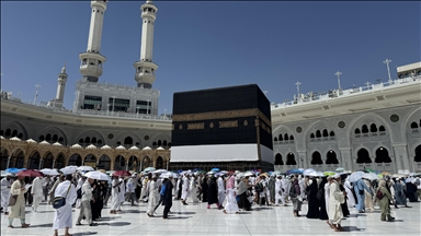 Pilgrims continue Hajj final rituals amid tight safety measures