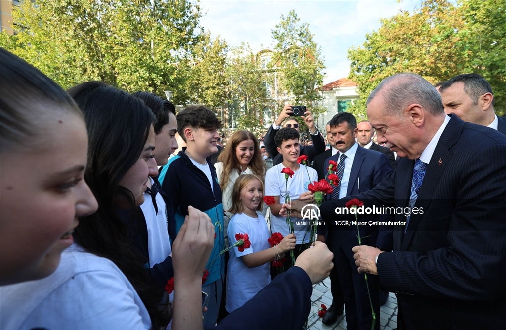 Претседателот Реџеп Таип Ердоган присуствуваше на отворањето на џамијата Намазга во Тирана