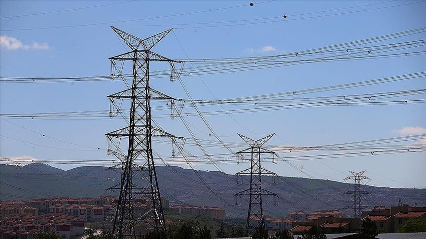 Spot market electricity prices for Friday, Feb. 17