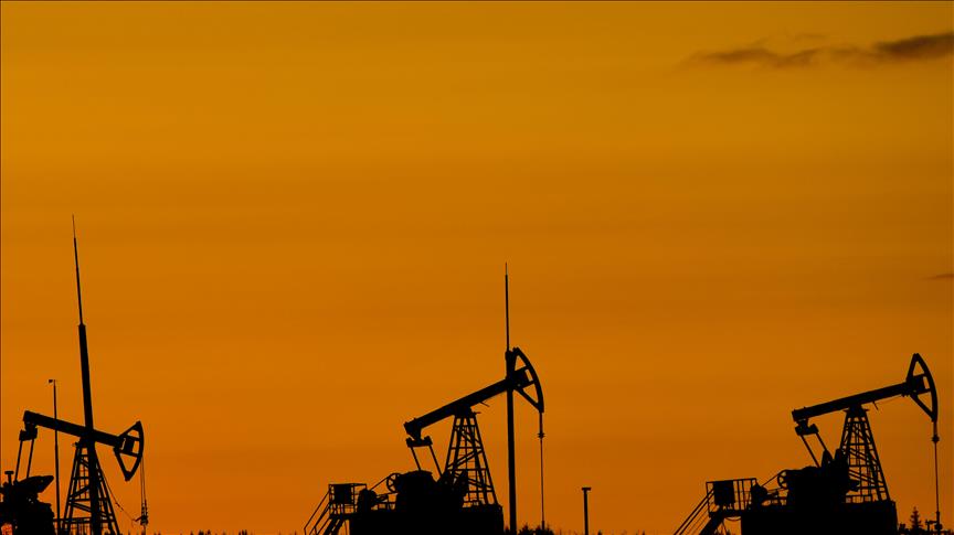 US crude oil inventories up by 0.8% for week ending May 9