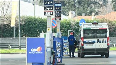 Italy's Meloni says high energy prices are key challenge for her government